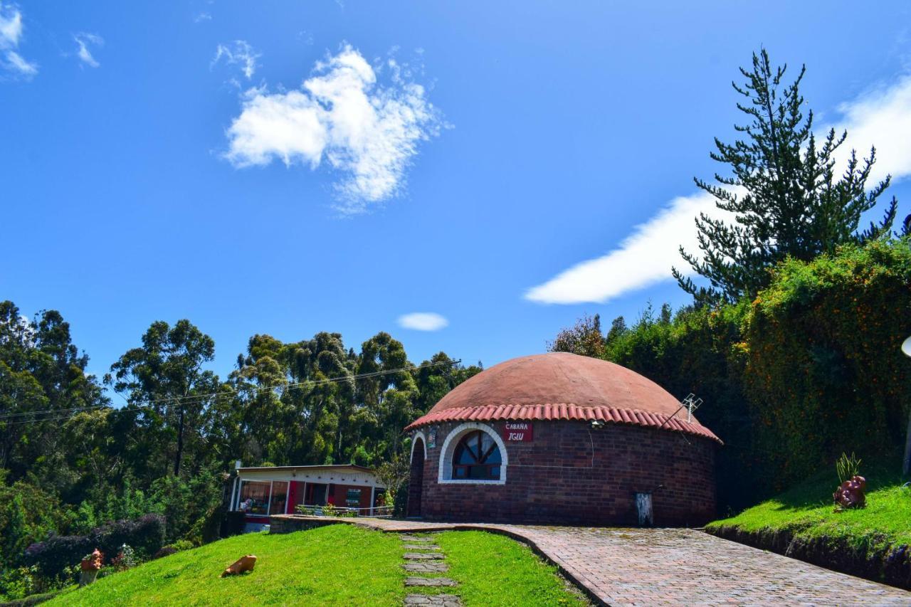 Villa Santa Helena 瓜塔维塔 外观 照片